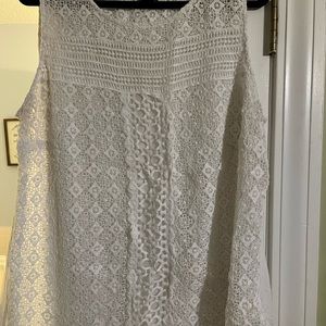 New Directions 1X lace front tank. Lined in front. Soft knit tee on back. Cream